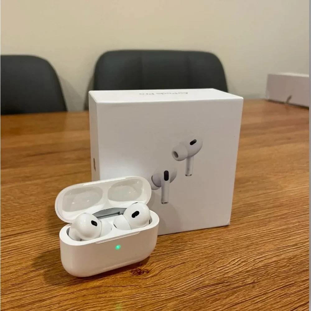 Apple White AirPods Pro Wireless Headset